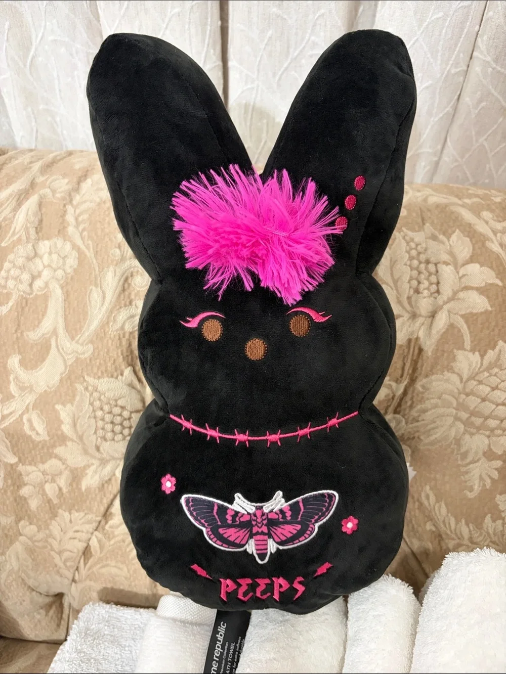 PEEPS Black Plush Peeps Bunny with Hot Pink Accents PreOwned Rabbit